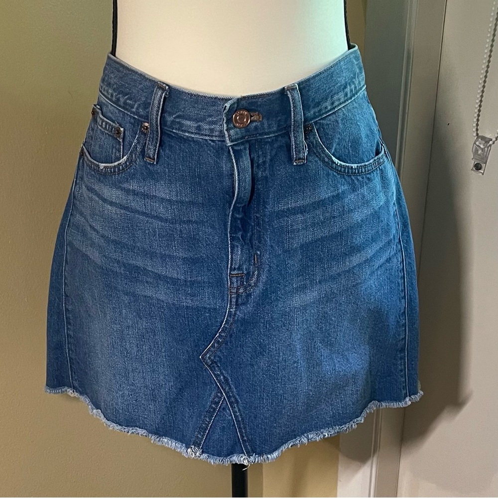 J.CREW Women's Mini Skirt Size 29/8 Blue Denim Y2K Normcore Preppy Classic